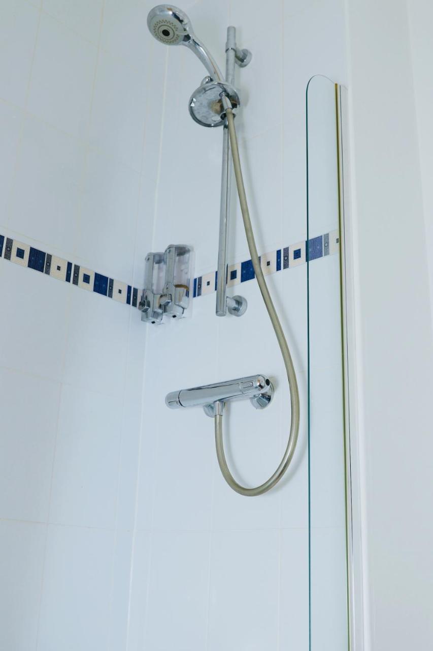 Apartment On Drybrough Crescent 3/6 เอดินบะระ ภายนอก รูปภาพ